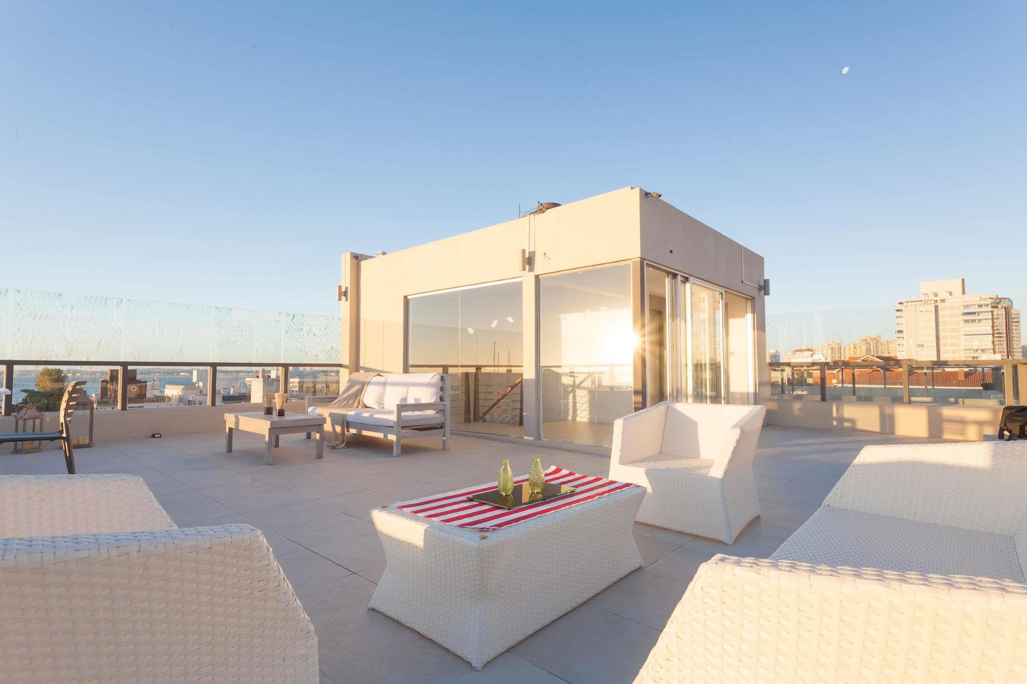 20 Hotel Punta del Este Exterior photo